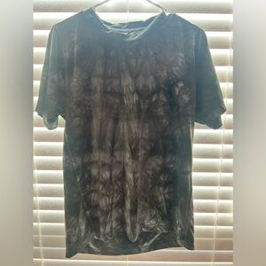 Adidas dry fit t-shirt size medium